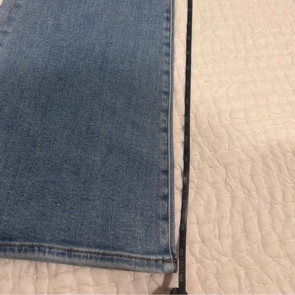 Just Black Light Blue High-Rise Flare Jeans NWT - Picture 4 of 5